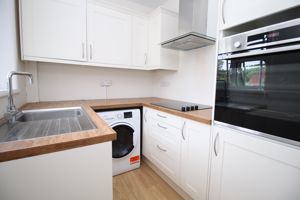 Kitchen- click for photo gallery